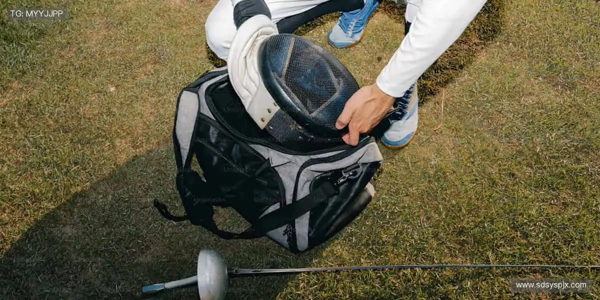 💻高清画质 + 实时弹幕，直播平台就是你的专属看台！